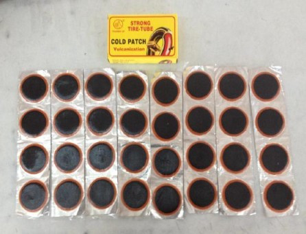 Заплатки самовулканизирующиеся YP3217-С (диаметр 15 мм, набор 200 штук)