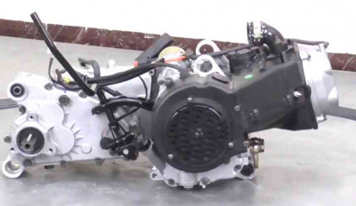 Двигатель 4Т 150 см3 157QMJ (GY6-150) Dingo150 моноблок с редуктором в сборе и масл. охлажд.