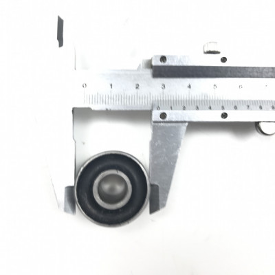 Сайлентблок 28 мм D28хL20 d10хL22 крепления двигателя