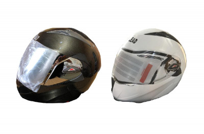 Шлем модуляр (поднимается подбородок) "Safelead" LX-118 NEW карбон (Y03), белый размер L