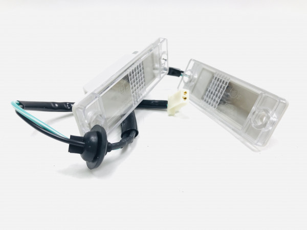 Фонарь освещения номерного знака трицикл