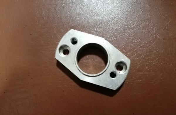 Переходник на 4-х тактный двигатель под К68 карбюратор