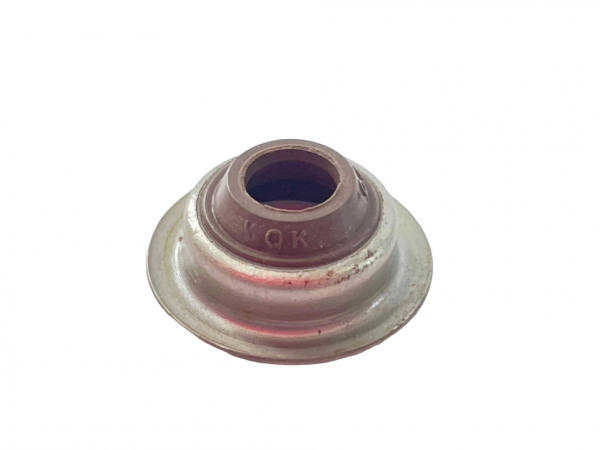 Колпачок маслосъемный 152F 154F