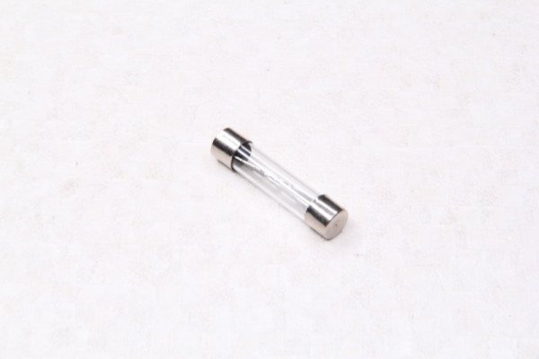 Предохранитель 15А Dingo T150