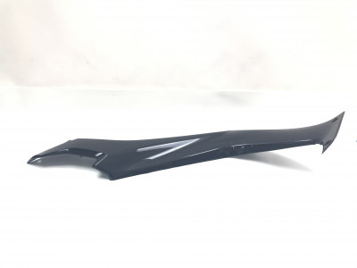 Облицовка боковая средняя левая скутер Quantum