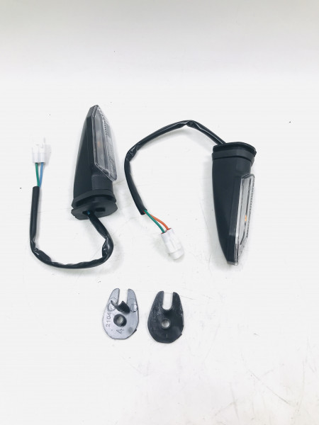 Боковой фонарь скутера Tracer Adv передний