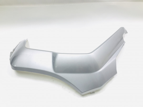 Облицовка передняя левая скутер Tracer Adv