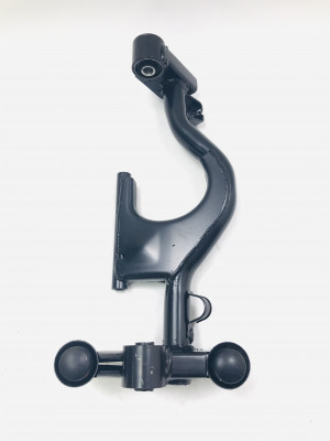 Кронштейн крепления двигателя к раме подрамник скутер City PG 030